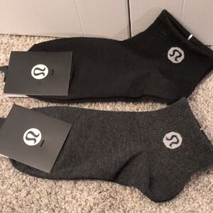 2 Pairs Lululemon  athletica Charcoal and Black Casual Socks Both Pairs!